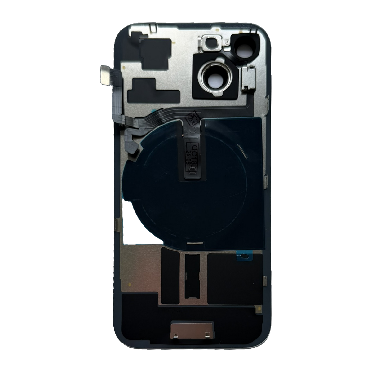 Binnenkant van de iPhone 15 achterkant met voorgemonteerde draadloze laadspoel, NFC-antenne en flexkabel
