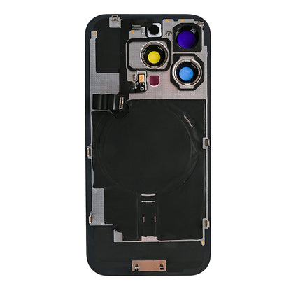 iPhone 16 Pro Max achterkant met laadspoel en NFC in naturel titanium, tweede productfoto