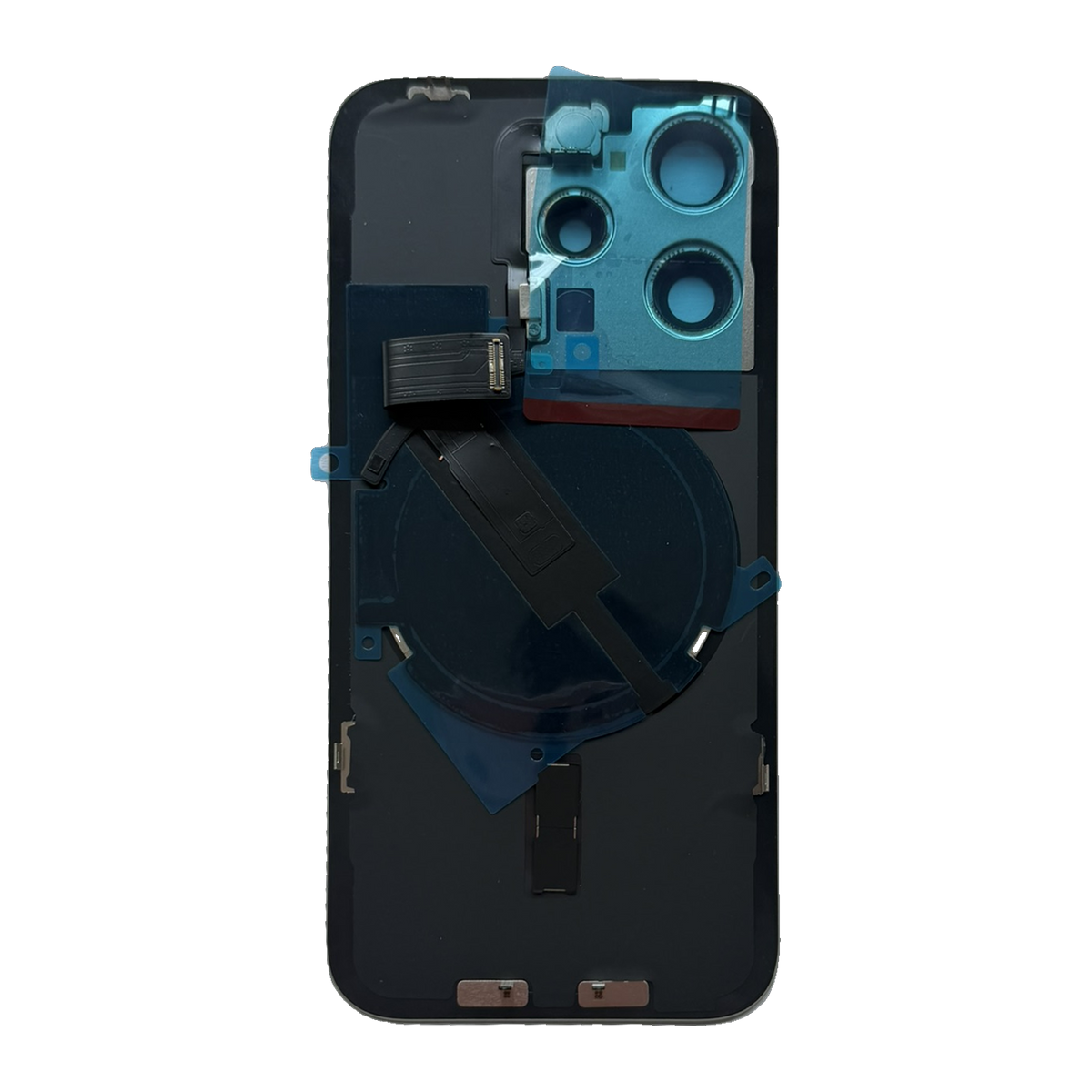Binnenkant van de iPhone 15 Pro achterkant met voorgemonteerde draadloze laadspoel en NFC-antenne, flexkabel en beschermfolie