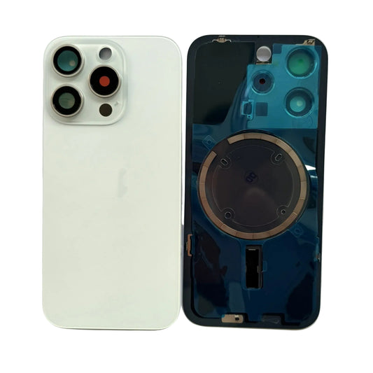 Binnenzijde van het iPhone 15 Pro achterkant glas met plaklaag en uitsparing voor de laadspoel